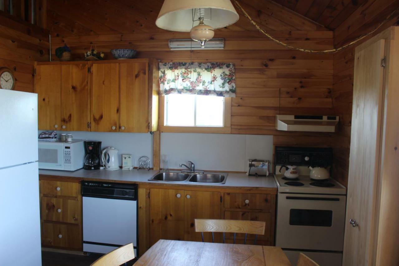 Chalets Grand Pre Cottages North Rustico Exterior photo